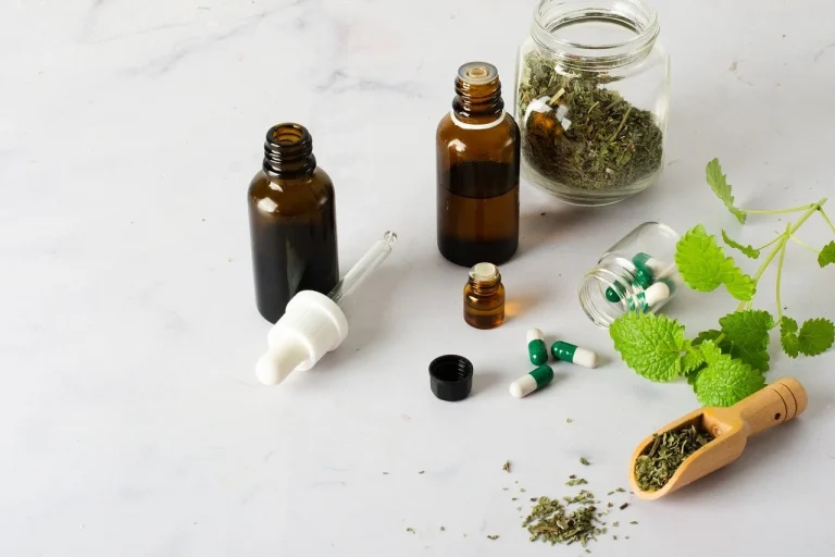 medicine-8338354_1280 (1)